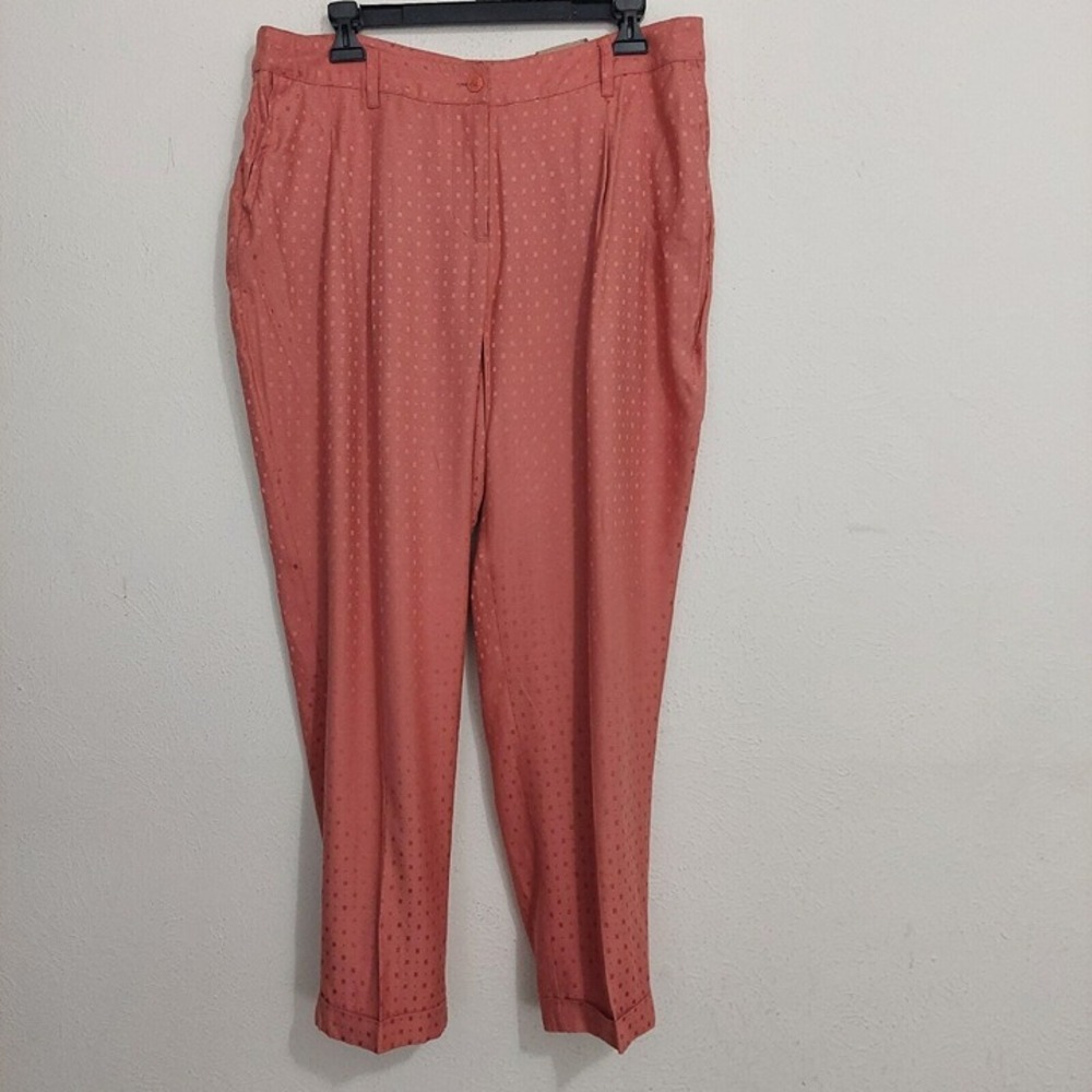 NWT Chicos Ultimate Fit Pleated Ankle Pant Jacquard Agra Red Coral Size 2 (12)